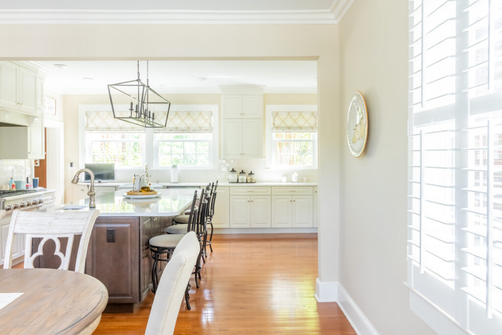 Kitchen with Flat Roman Shades